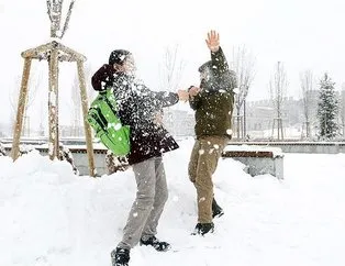 İstanbul kar tatili var mı? 15 Şubat Pazartesi yarın son dakika okullar tatil mi?