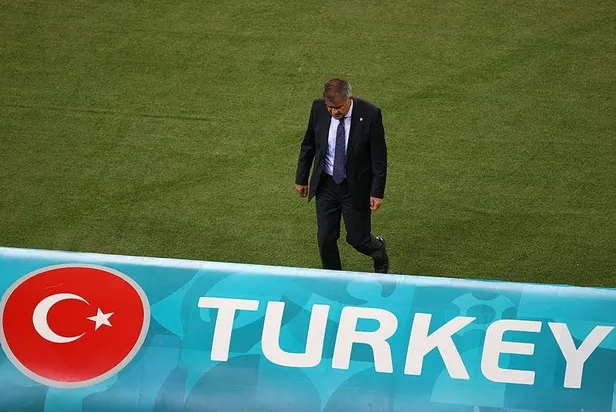 erman-toroglundan-isvicre-turkiye-macina-iliskin-senol-gunes-elestirisi-yerinde-olsam-istifa-ederim-1624209944407.jpeg Erman Toroğlu’ndan İsviçre - Türkiye maçına ilişkin Şenol Güneş eleştirisi: Yerinde olsam istifa ederim-3