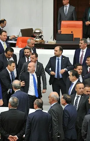 İyi Parti’nin küfürbaz vekili
