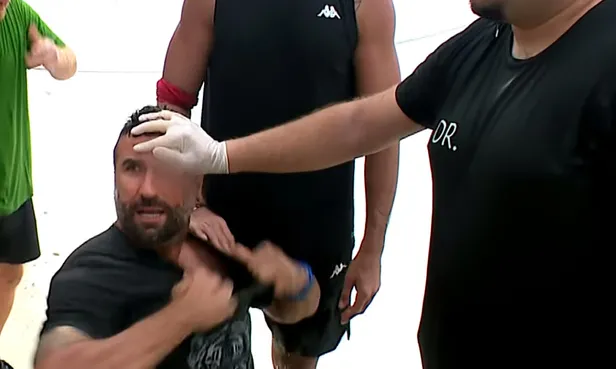 survivor-hikmete-ne-oldu-neden-sakatlandi-2022-survivor-all-star-hikmet-tugsuz-saglik-durumu-nasil-1642428051173.jpg Survivor Hikmet'e ne oldu, neden sakatlandı? 2022 Survivor All Star Hikmet Tuğsuz sağlık durumu nasıl?-3