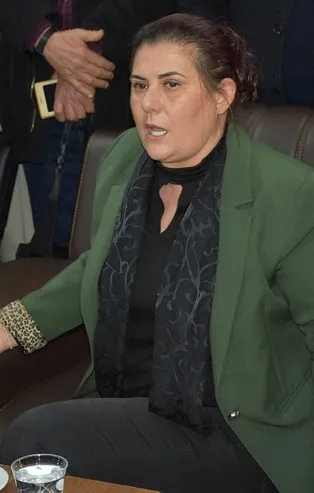 CHP'li Aydın Büyükşehir Belediye Başkanı Özlem Çerçioğlu "trol" çıktı