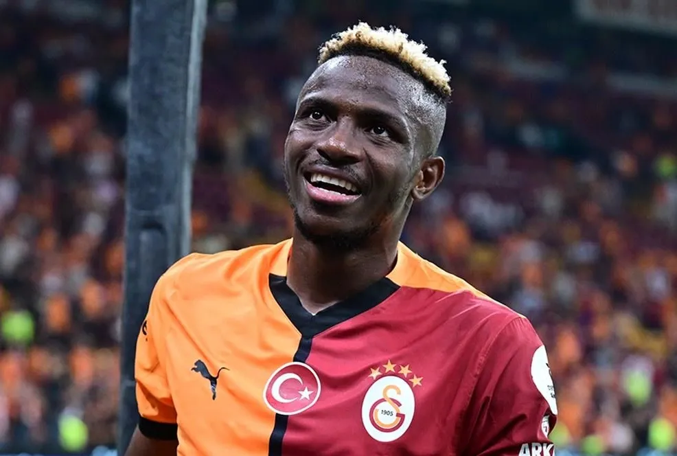 Napoli’den Osimhen itirafı! Gitmek istemedi