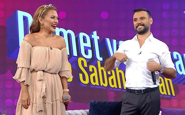 demet-ve-alisan-ile-sabah-sabah-bitti-mi-final-mi-yapiyor-demet-ve-alisan-sabah-sabah-programi-yayindan-kaldirildi-mi-1622193456896.jpg