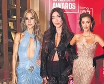 Beyoğlu’ndaki dijital ödül gecesine ünlü akını!