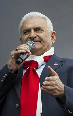Başbakan Yıldırım müjdeleri sıraladı