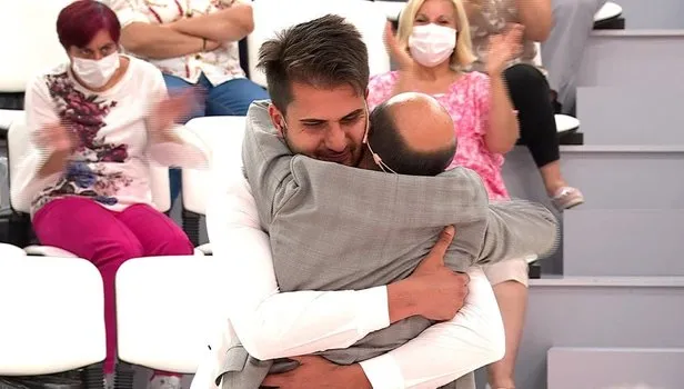 Müge Anlı'da duygusal kavuşma! Vedat Alexander Şen 33 yıl sonra babasıyla buluştu!