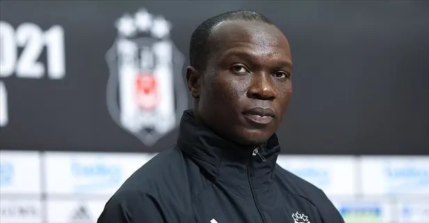Vincent Aboubakar Beşiktaş için yola çıkıyor