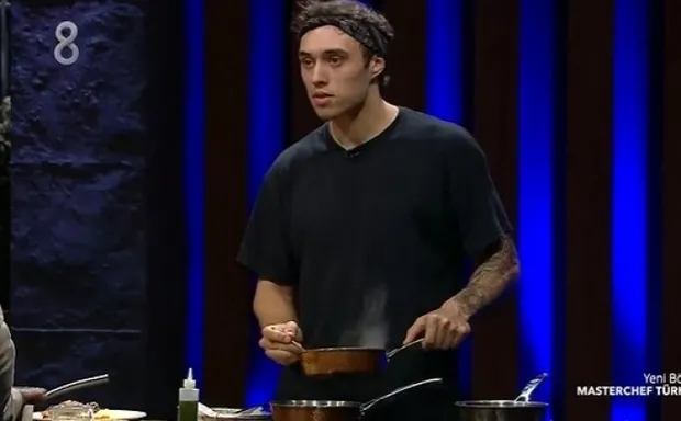 Masterchef Emir Elidemir ifşa oldu herkes birbirine girdi... Herkes gider o kalır deniyordu ama... Masterchef için kemerlerinizi bağlayın!-7