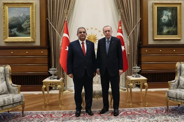 Başkan Erdoğan Külliye'de KKTC Başbakanı Faiz Sucuoğlu'nu kabul etti
