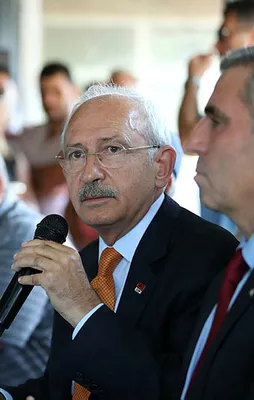 Kılıçdaroğlu'nun avukatına FETÖ gözaltısı
