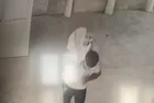 Bağcılar'da cami şadırvanından musluk hırsızlığı kamerada! Polis kaçan şüpheliyi arıyor