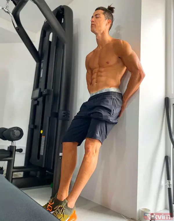 Uğruna 'at gübresi' yenen Cristiano Ronaldo yine yaptı yapacağını! Manchester United'ın yıldızının filosu çene yoruyor - 47