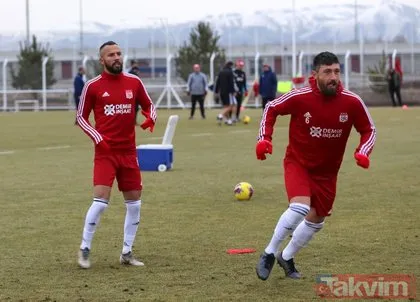 Son dakika transfer haberi: Sivasspor, Yasin Öztekin’le imzaladı