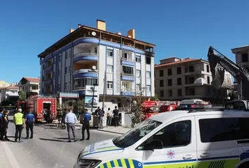 Aksaray'da ev yangını: 3'ü çocuk 5 kişi kurtarıldı
