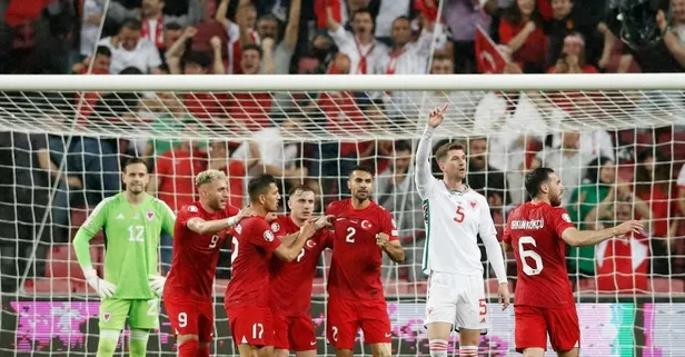 Galatasaray Frankowski sonrası sağ bekini buldu! İşte o isim