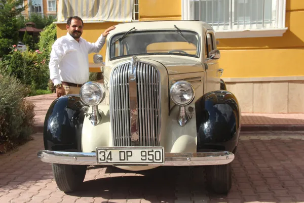 800-bin-lira-teklif-ettiler-satmadi-1936-model-plymouth-marka-aracina-gozu-gibi-bakiyor-1629019437464.jpg 800 bin lira teklif ettiler satmadı! 1936 model Plymouth marka aracına gözü gibi bakıyor-7