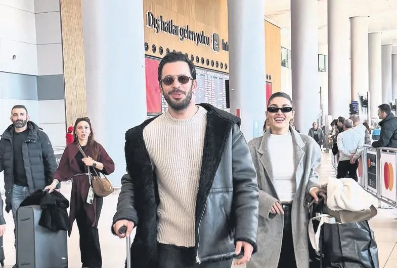 Nar da kırdım üzüm de yedim