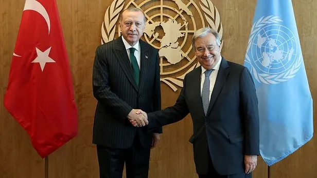 tahil-koridoru-masada-baskan-erdogan-bm-genel-sekreteri-guterres-ile-telefonda-gorustu-1667512387554.jpeg