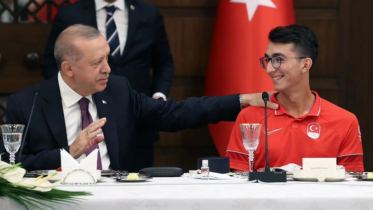 Başkan Erdoğan'dan Mete Gazoz'a tebrik!