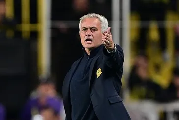 Jose Mourinho kendi rekorunu kırdı! 26 puanla en iyi sezon başlangıçlarından birini yaptı