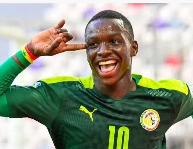 Fenerbahçe’nin yeni yıldız adayı İstanbul’da! Geleceğin Sadio Mane’si imza atacak