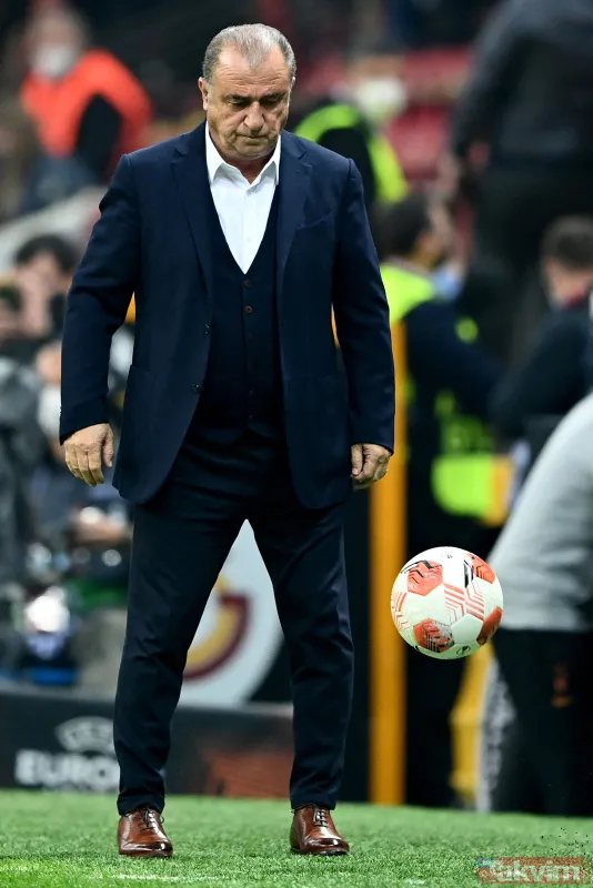 İstifası cebinde! Galatasaray'da Burak Elmas ile Fatih Terim arasında soğuk rüzgarlar - 17