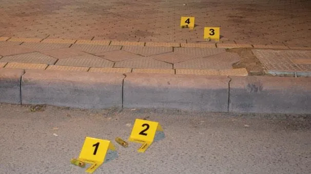Son dakika: Malatya'da bir şahıs işyerini basıp kurşun yağdırdı-2