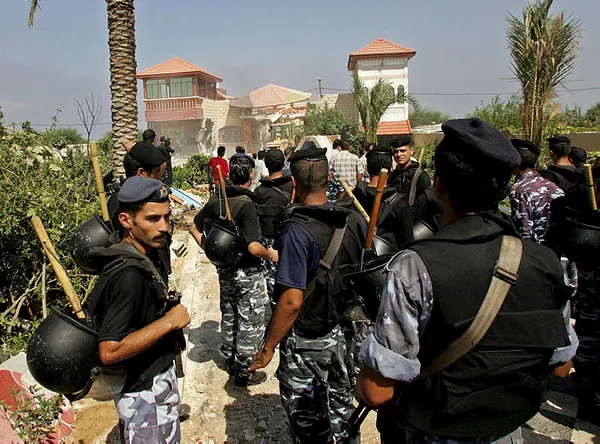 abdli-demokrat-vekillerden-pompeoya-israilin-yasa-disi-yikimlarini-kinamasi-cagrisi-1605733378575.jpg ABD'li Demokrat vekillerden Pompeo'ya 'İsrail'in yasa dışı yıkımlarını' kınaması çağrısı-6