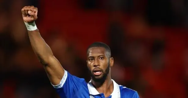 Fenerbahçe iki sezondur takip ettiği Portekizli yıldız Beto için yeniden atağa kalktı