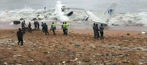 Fildişi Sahili'nden kalkan uçak denize düştü!