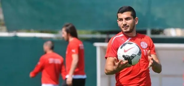 Listedeki yeni aday Emrah Başsan
