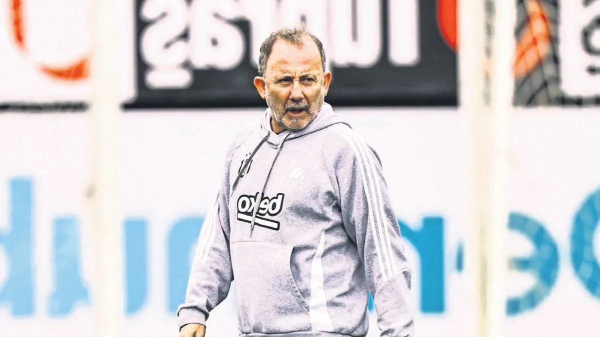 Sergen Yalçın takımının başında