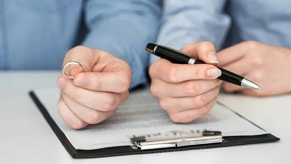 egitim-cehaleti-alir-eseklik-baki-kalir-muhendis-koca-bosanmak-isteyen-karisinin-sirtina-icinde-seytan-var-diy-1647337368547.jpg Eğitim cehaleti alır eşeklik baki kalır! Mühendis koca boşanmak isteyen karısının sırtına "içinde şeytan var" diyerek sürekli sopayla vurdu-10