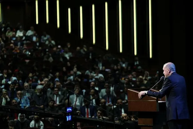 kuran-i-kerimi-guzel-okuma-yarismasinin-birincisi-belli-oldu-baskan-erdogandan-onemli-mesajlar-1681775618003.jpeg Kur’an-ı Kerim'i Güzel Okuma Yarışması'nın birincisi belli oldu! Başkan Erdoğan'dan önemli mesajlar-3