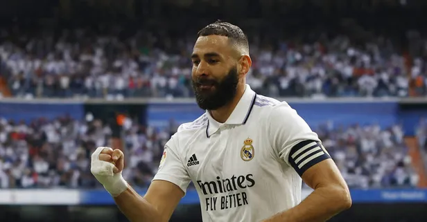 Gomis ve Pjanic'in katıldığı geceye Benzema damgası