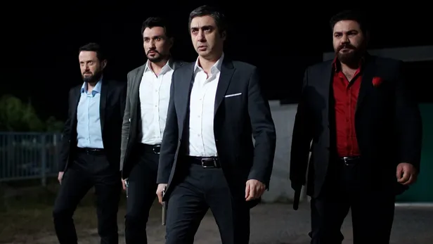 Kurtlar Vadisi'ni ekranlarda görmek isteyenler için flaş haber! Senaristinden beklenmedik karar geldi! Efsane Kurtlar Vadisi geri mi dönüyor?-3