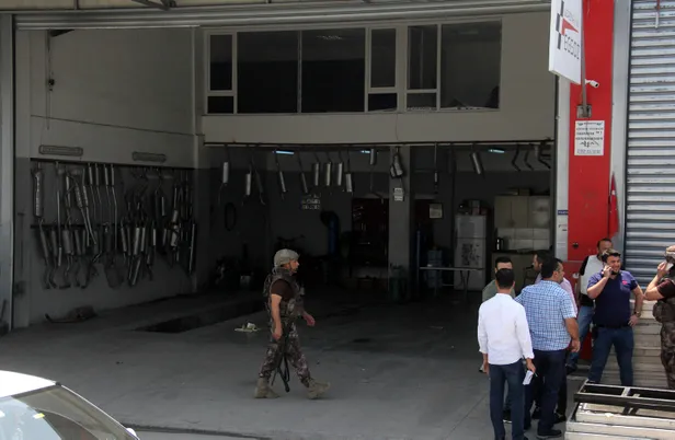 Adana'da inanılmaz olay! Bekçiyi rehin alan cezaevi firarisi, polis operasyona başlayınca intihar etti-3