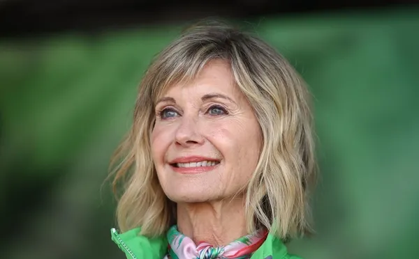 son-dakika-olivia-newton-john-yasamini-yitirdi-aci-haberi-esi-duyurdu-grease-filmiyle-taniniyordu-1659992833560.jpg Son dakika: Olivia Newton-John yaşamını yitirdi! Acı haberi eşi duyurdu! Grease filmiyle tanınıyordu...-6