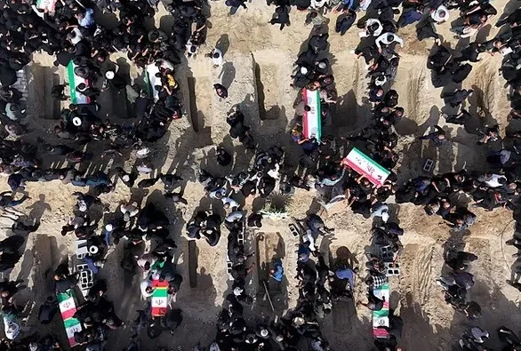 Okul saldırısından kurtulan kız anlattı