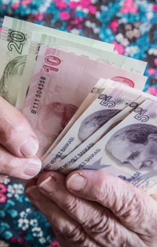 Kaç yaşında emekli olunur? Emeklilik yaşı kaç?