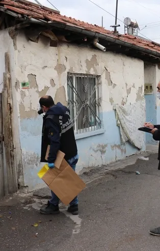 Sahte alkol komaya soktu