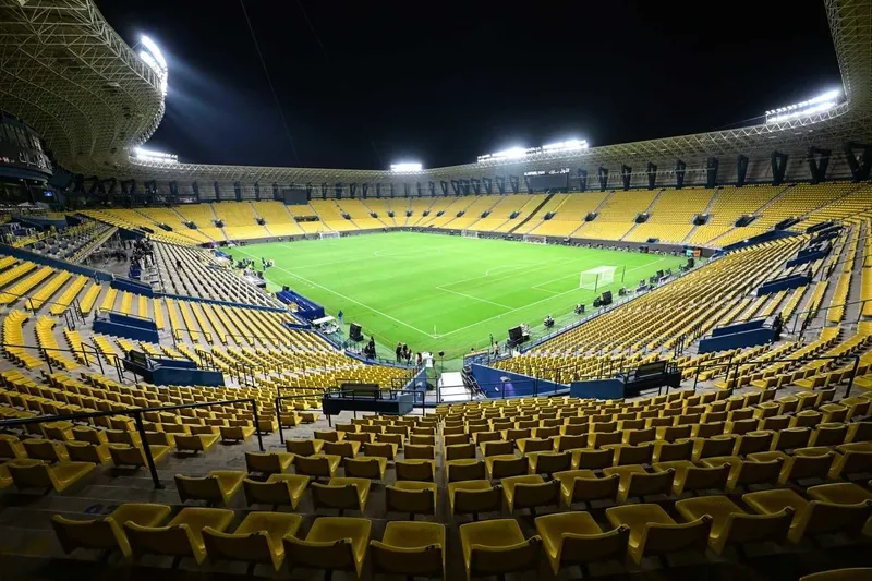 tff-galatasaray-fenerbahce-super-kupa-macinin-saatinin-degistigini-duyurdu-1709553437621.jpeg Al Rayyan Stadı'nda oynanması planlanan maç iptal edilmişti.