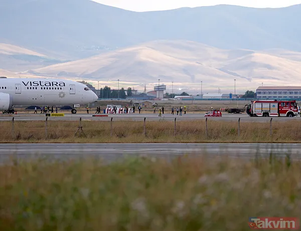 Hindistan uçağındaki bomba ihbarı asılsız çıktı! Yolcular kalkış saatini bekliyor - 7