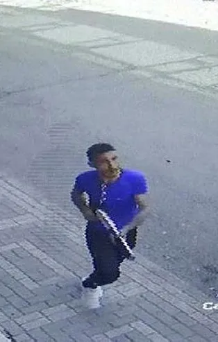 İstanbul Avcılar'da ortalık savaş alanına döndü