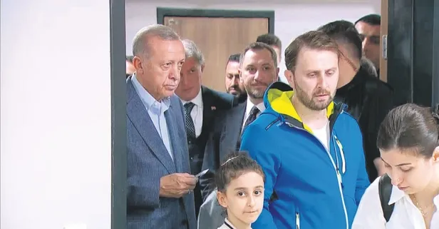 Liderler Cumhurbaşkanı Seçimi ve 28. Dönem Milletvekili Genel Seçimi için oy sırasında!