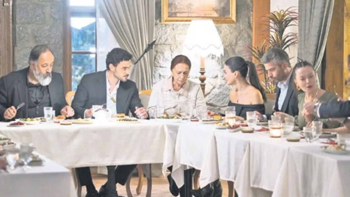 'Gözleri KaraDeniz’ son bölümüyle nefesleri kesti! Fırtına gibi bölüm sonu