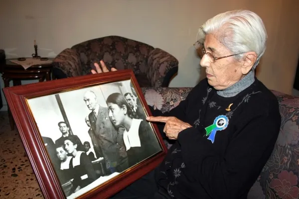 remziye-tatli-kimdir-kac-yasindaydi-remziye-tatli-hayat-hikayesi-1606743446865.jpg Remziye Tatlı kimdir, kaç yaşındaydı? Remziye Tatlı hayat hikayesi…-3