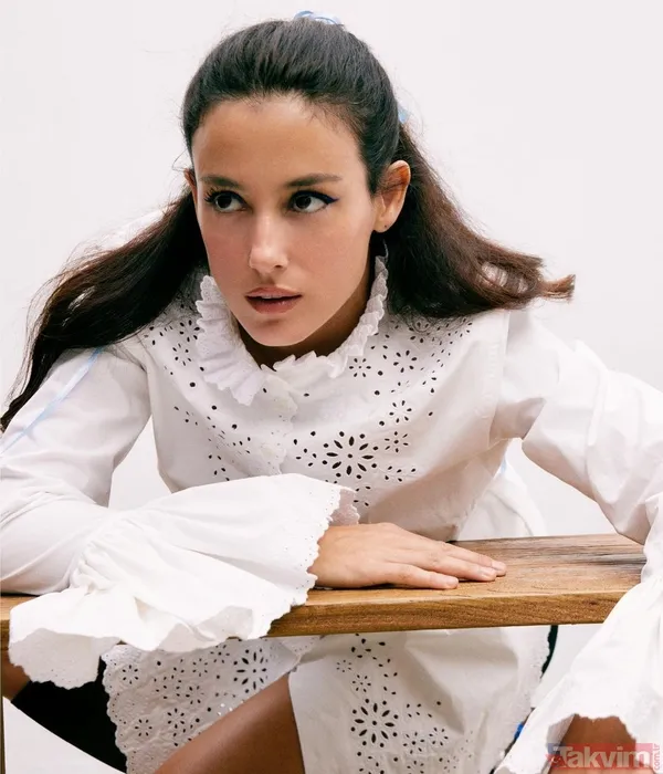 Cansu Tosun pembe eteğiyle öyle bir paylaşımda bulundu ki: Bana bunlarla gel dostum! Serenay Sarıkaya için “Merhabalaşırım” demişti - 10