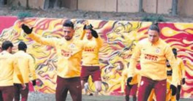 Galatasaray, Norveçli yıldız ve Emre Akbaba’nın lisansını çıkardı