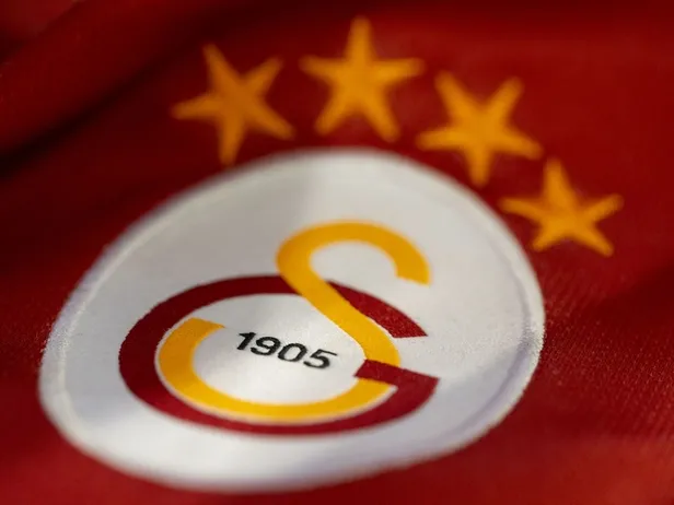 galatasaray-transferde-oyle-birini-getirdi-ki-icardi-bu-sene-40-gol-atacak-1693907901543.jpg